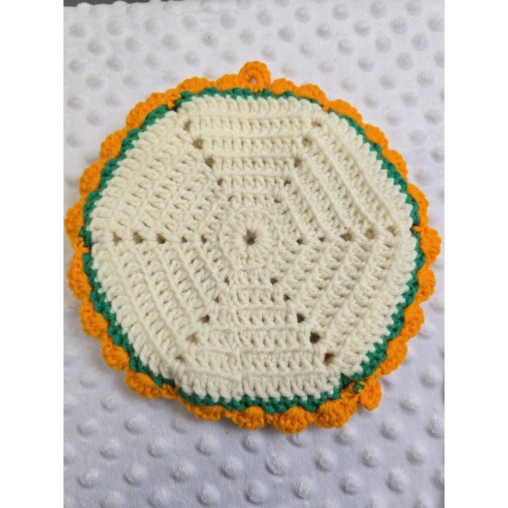 Vintage Crocheted Pot Holder Set Hot Pad Round Autumn Harvest Floral 9